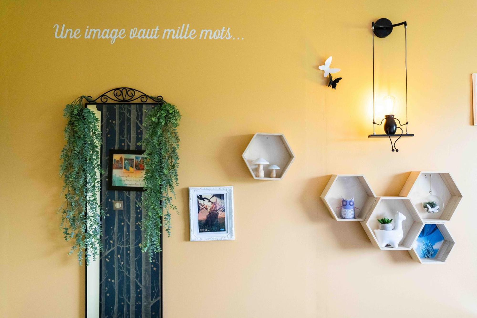 Logis Hotel & Restaurant Ludik Bergerac Bagian luar foto