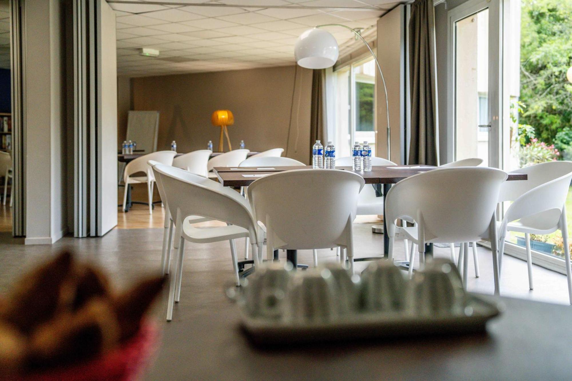 Logis Hotel & Restaurant Ludik Bergerac Bagian luar foto